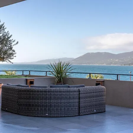 Appartement Les Pieds Dans L'eau Vue 3 *